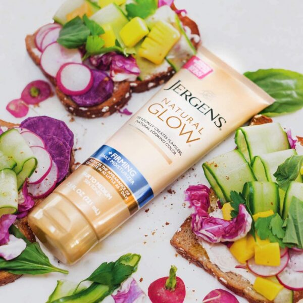 Jergens Natural Glow Firming Moisturizer - Image 3